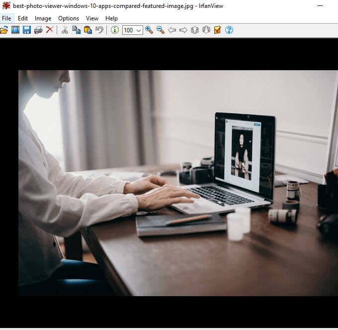 The Best Photo Viewer for Windows 10: 8 Apps Compared image 2